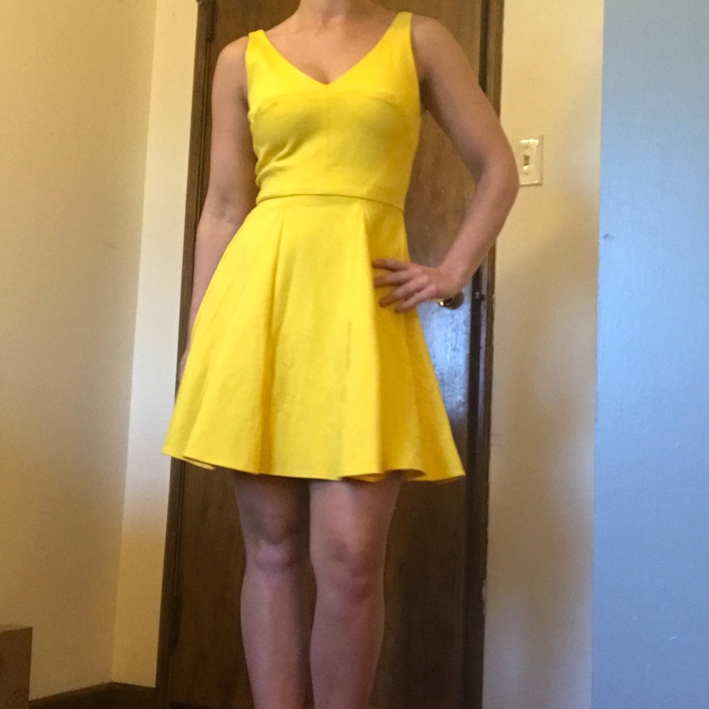**FINAL SALE**ABS Allen Schwartz Yellow Dress